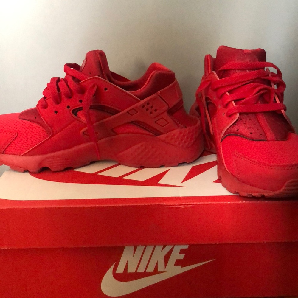 Huarache size 7